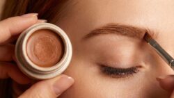 Make Your Own Natural Eyebrow Gel Using Aloe Vera Gel and Cocoa Powder