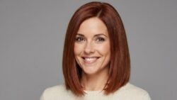 Why a Blunt Haircut Makes Fine Hair Look Thicker Fuller and Healthier Than Wispy Layered Styles