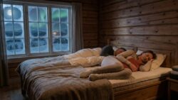 Scandinavians Have A Foolproof Trick To Stay Warm At Night – And They Sleep Much Better